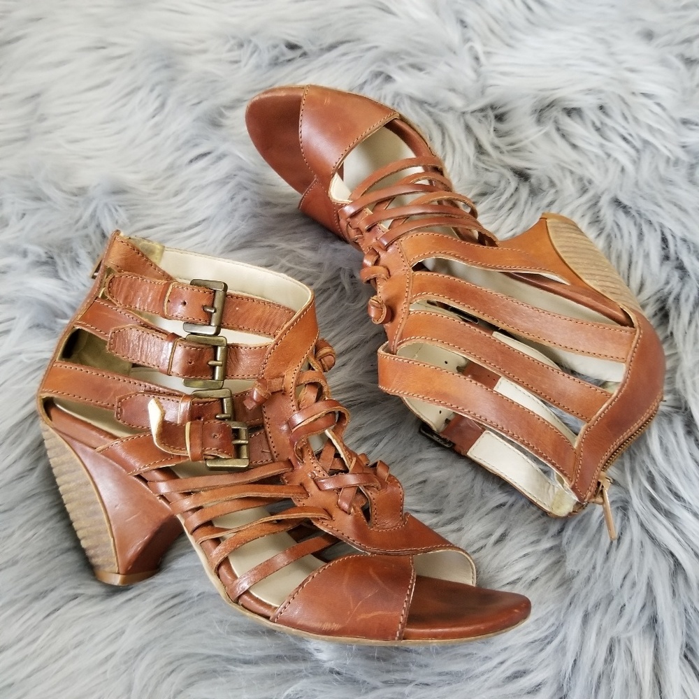 Boutique 9 Coned Heel Cage Sandal size 7/8